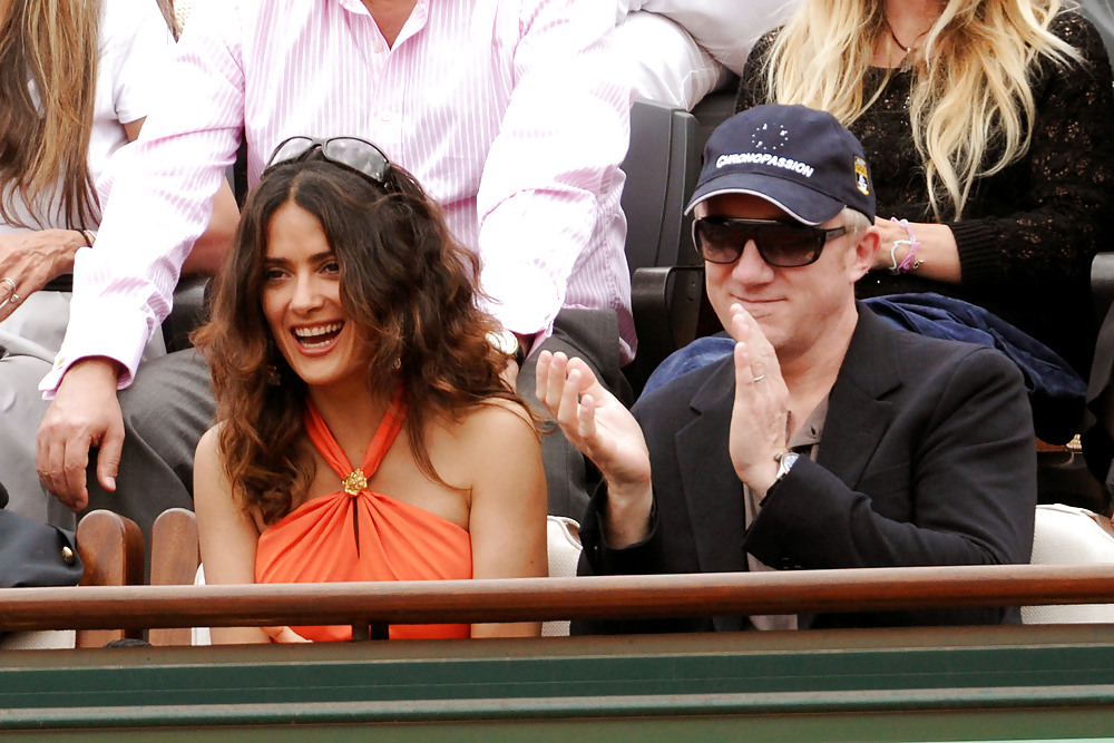 Salma Hayek watching the French Open in Paris #5135255