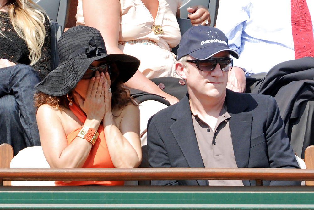 Salma Hayek watching the French Open in Paris #5135366