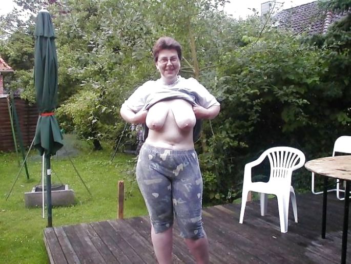 大きいおっぱい
 #10353736