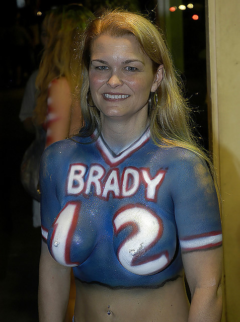 The Housewife 191 #8451421