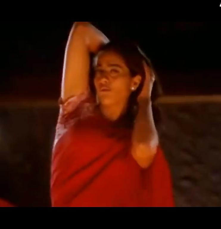 Kajol giving hot expressions!!! #16886874