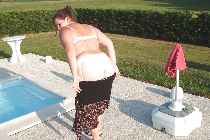 A la piscine #4360272