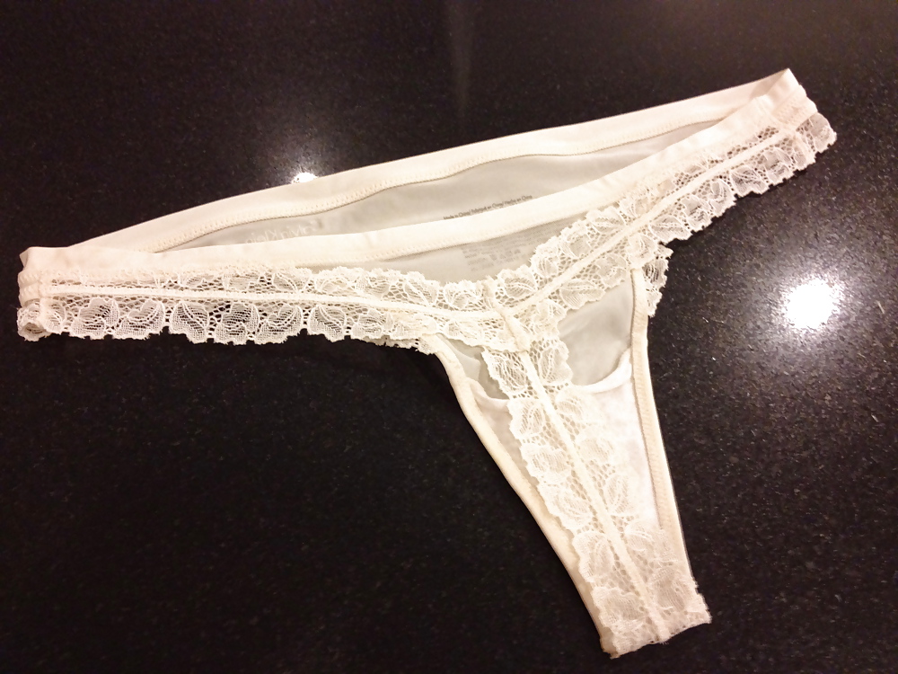 Calvin Klein Weißen Spitzen-String #9179824