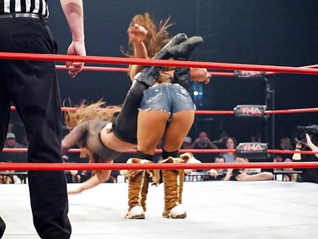 WWE and TNA Diva Asses #4066457