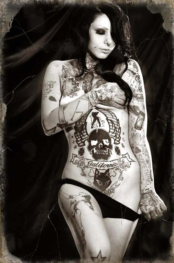 MoRe tattooed chick hotness! - BD71 #5959950