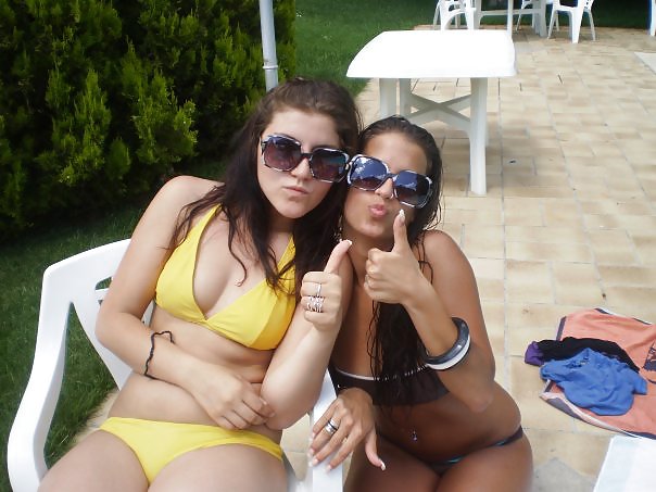 Cachonda playa jóvenes y putas 01 - comentarios sucios pls
 #11682440