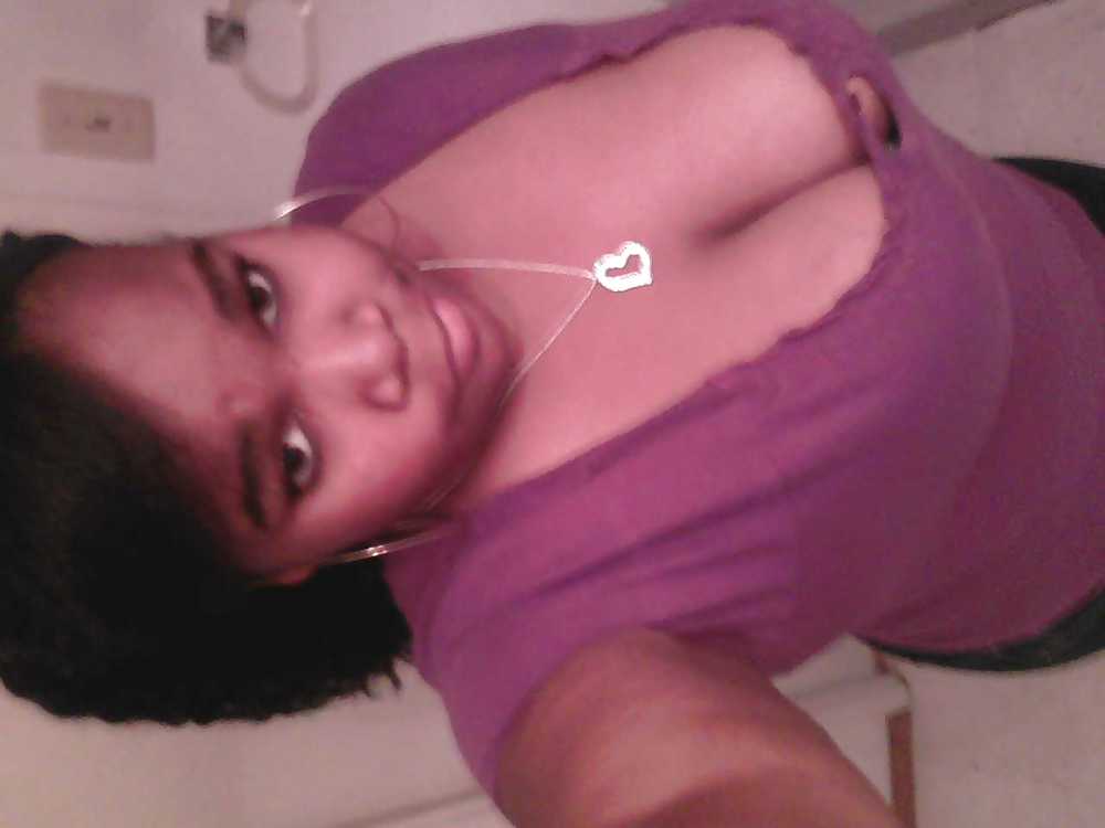 Blk chicks off line #12148815