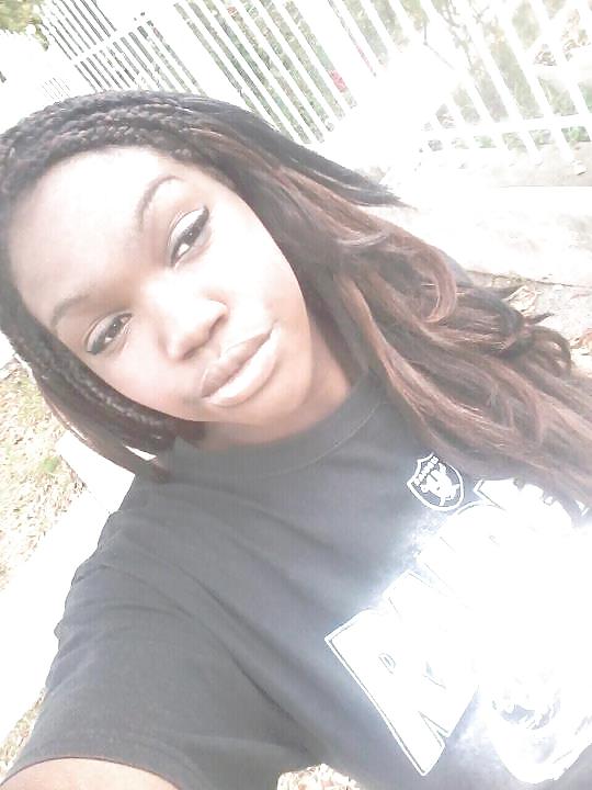 Blk chicks off line #12148904