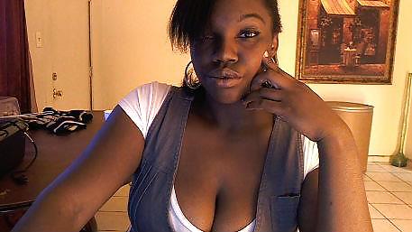 Blk chicks off line #12148924