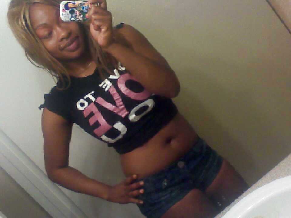 Blk chicks off line #12149001