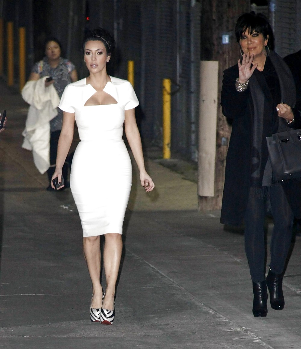 Kim Kardashian Kommt Bei Jimmy Kimmel Live-Show #4213551