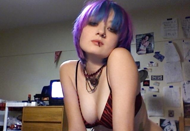 Hot Emo Cam Girl #5472048