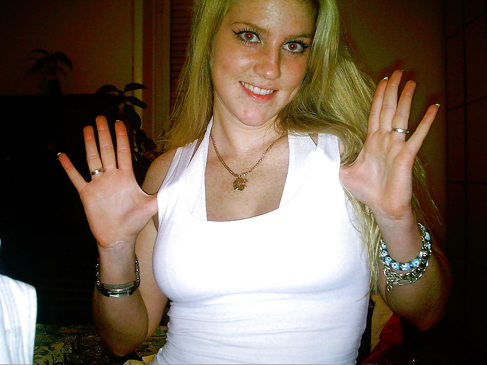 Smutdates.com Benutzer-ID Melina4u #6077337