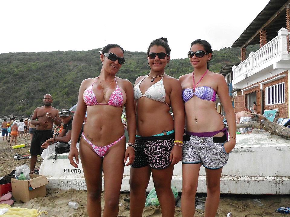 Mujer (amiguitas 17)
 #11206923