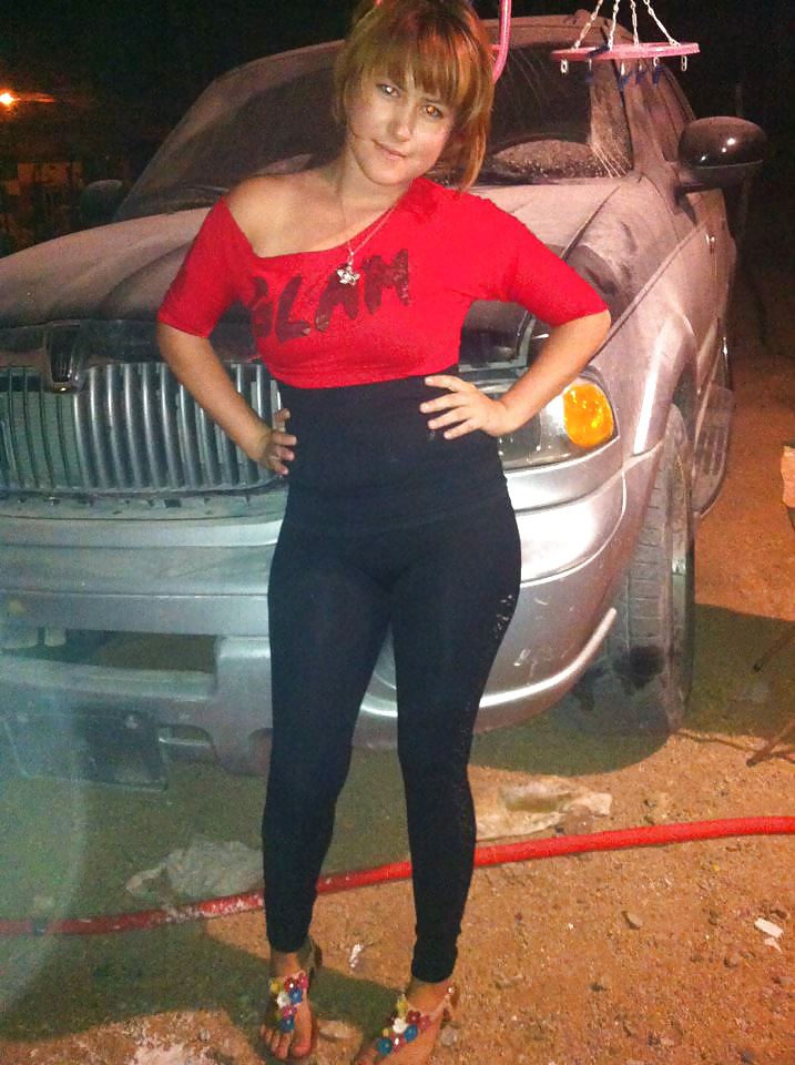 Mujer (amiguitas 17)
 #11206950