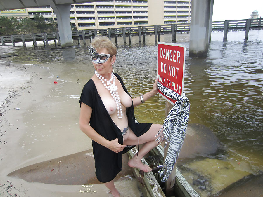 Anonymous Exhibitionists - Masked 1 #17679034