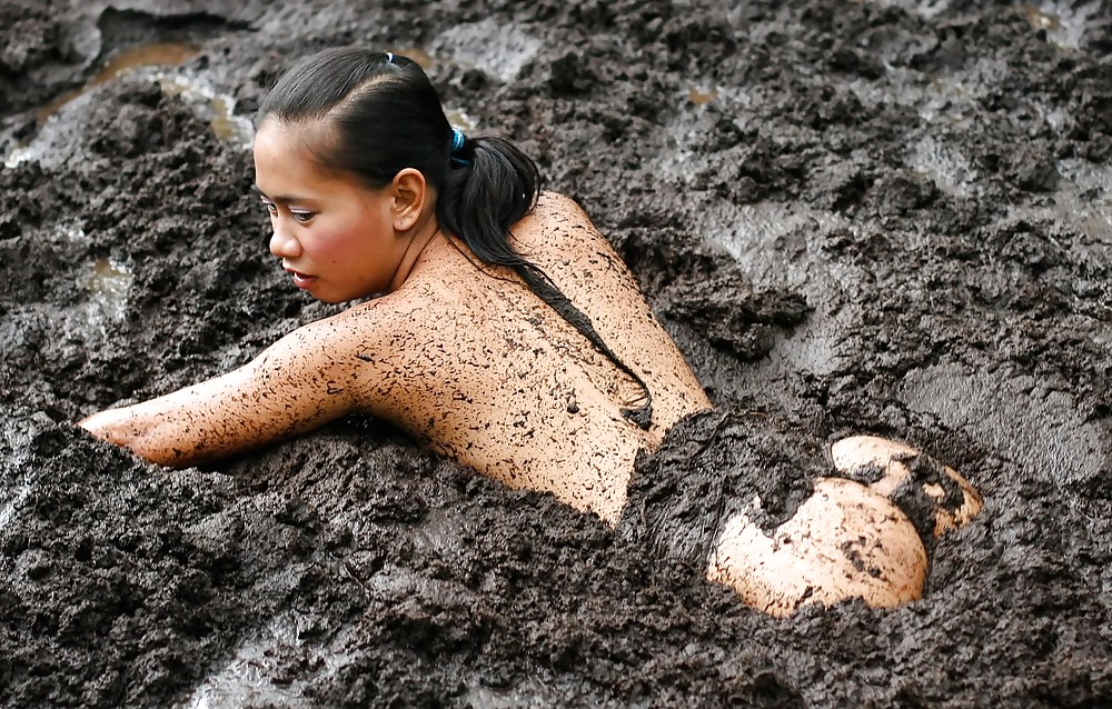 Dirty Mud #20541018