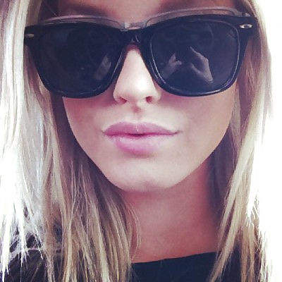 Gorgeous Babe with Sunglasses #15209628