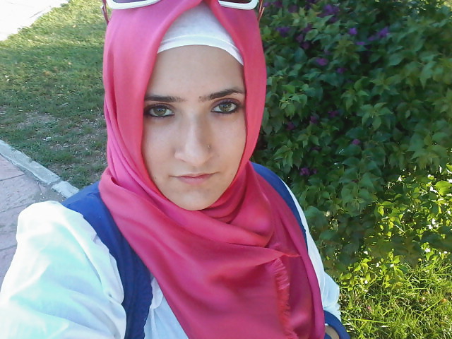 Hijab Kurdish Girl #20824970
