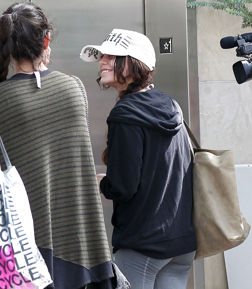 Vanessa hudgens 16 #17399406