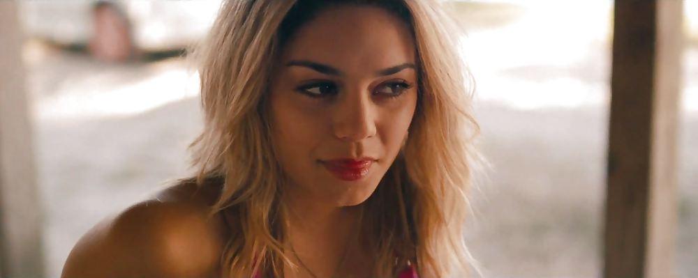 Vanessa hudgens 16 #17399512
