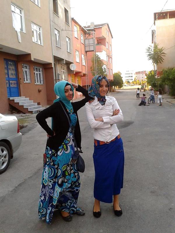 Turista árabe turbanli hijab yeniler 
 #13943583