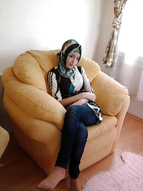 Turista árabe turbanli hijab yeniler 
 #13943777