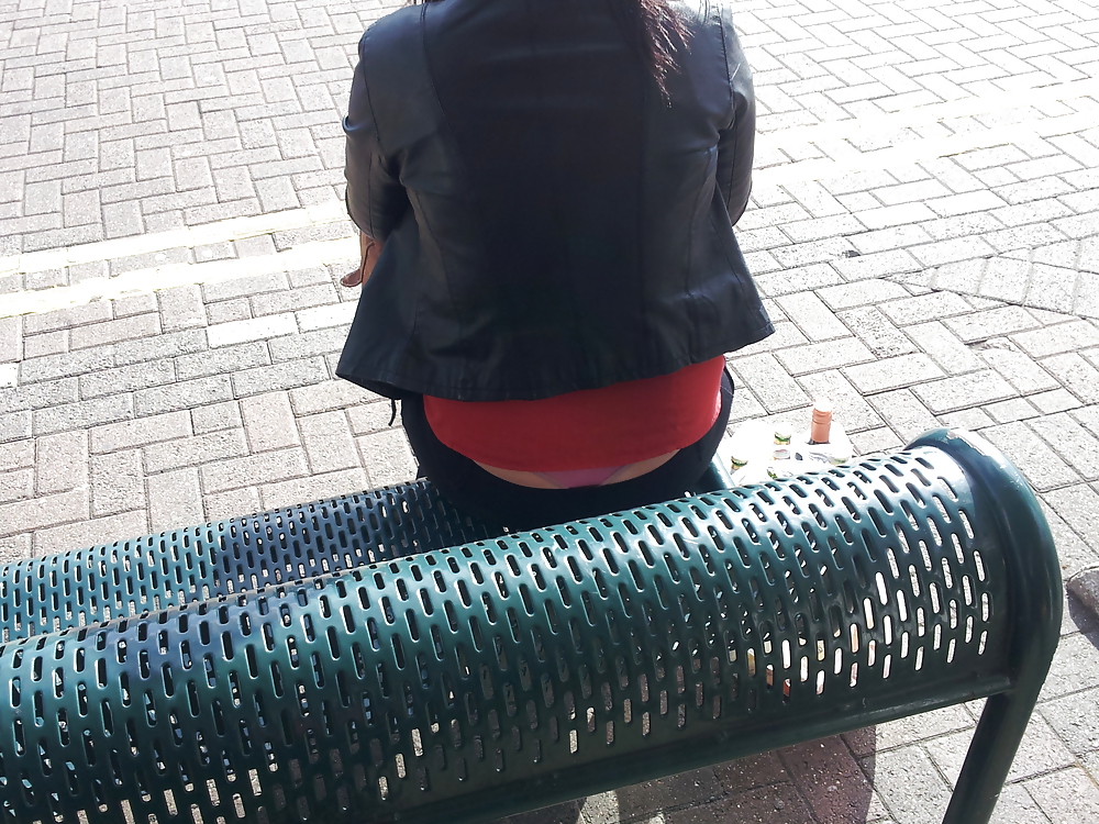 Public Thong #18511508