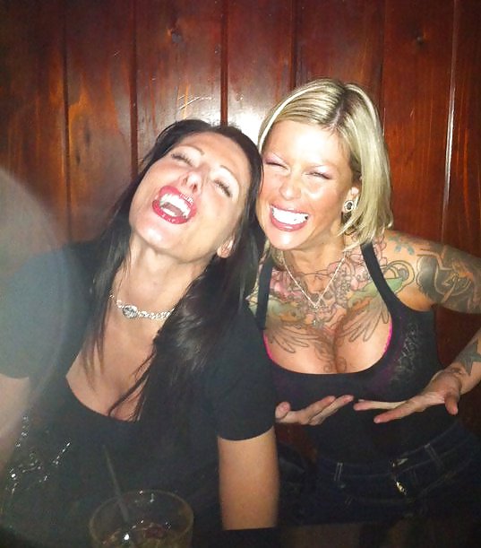 Tattooed Incredibly hot Blonde with Large Tits