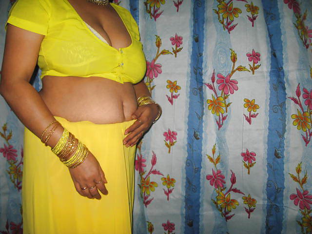 Indian Aunty 185 #18712185