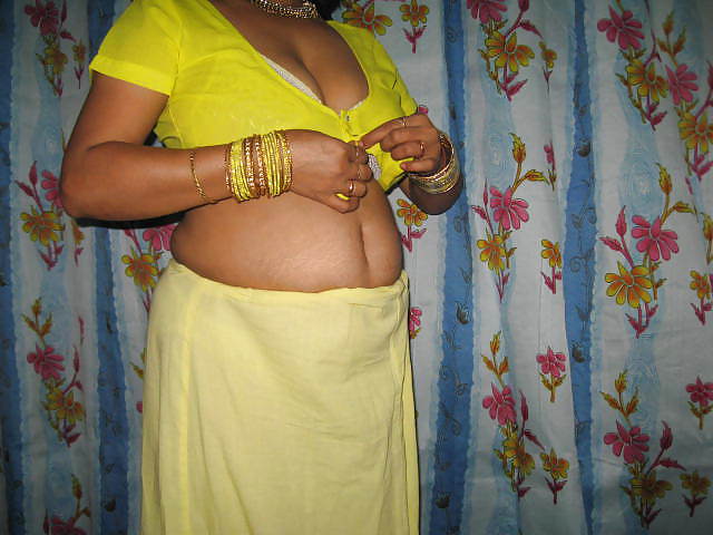 Indian Aunty 185 #18712199