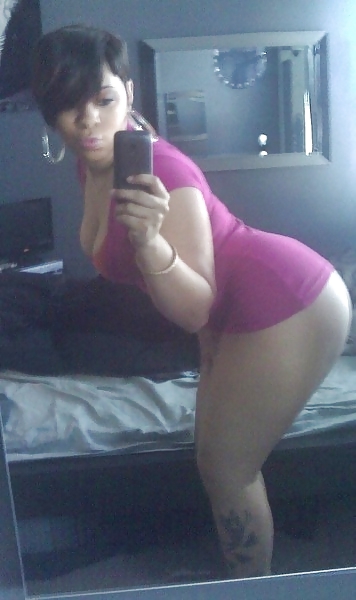 Take a pic of your ass and send it to me #14582522