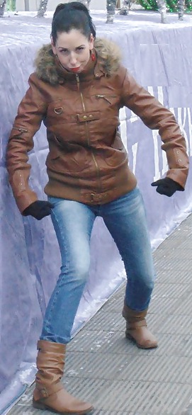 Comment this dirty bitch plz #7908285