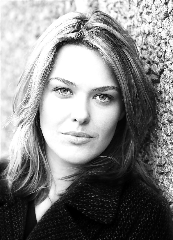 Sally Bretton #21255211