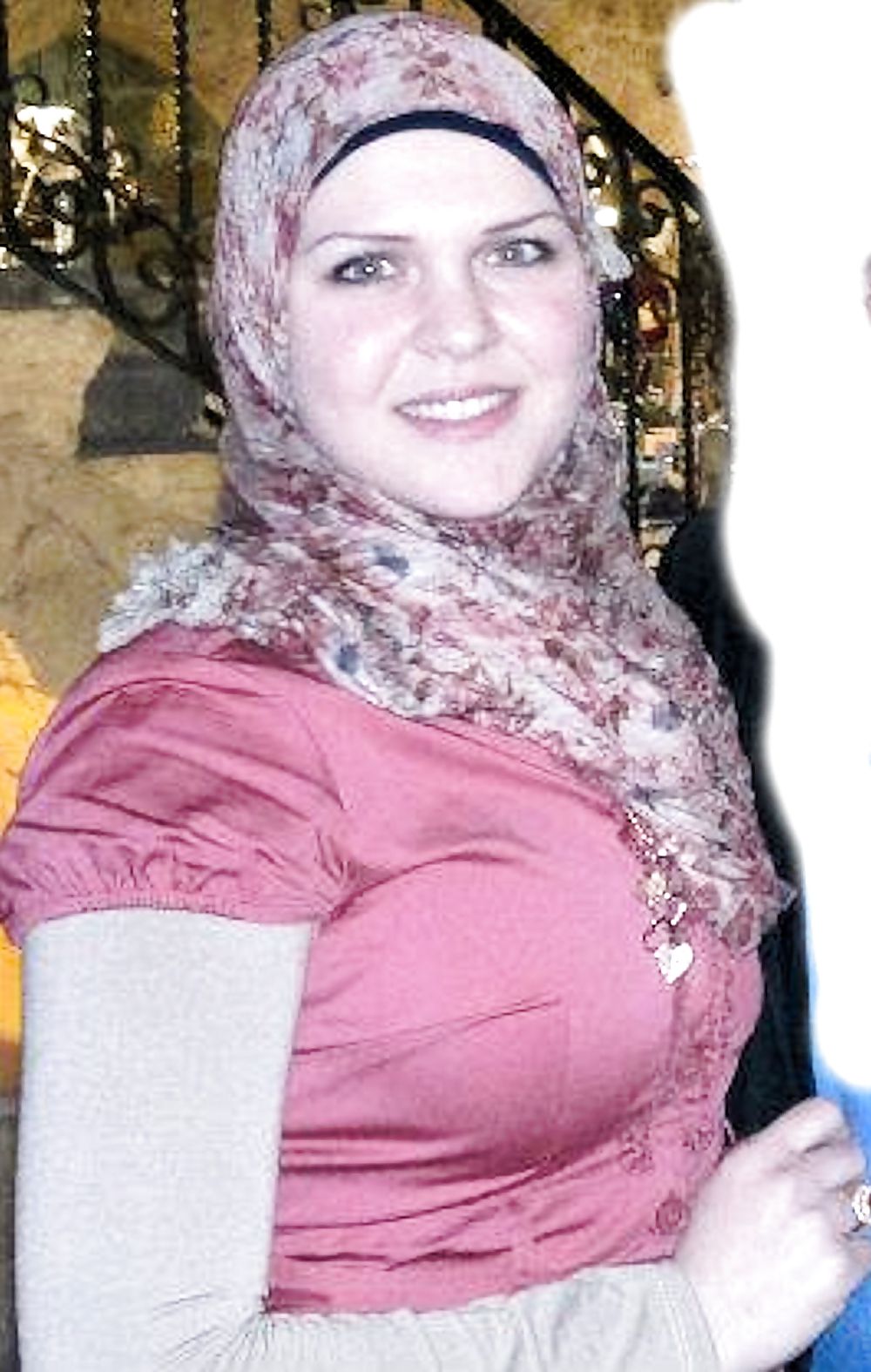 巨乳のアラブ人女性
 #10805917