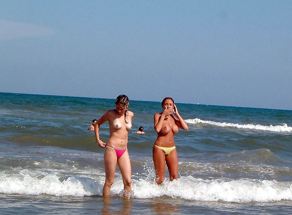 Beach Beauties 010 - Candid #18382310