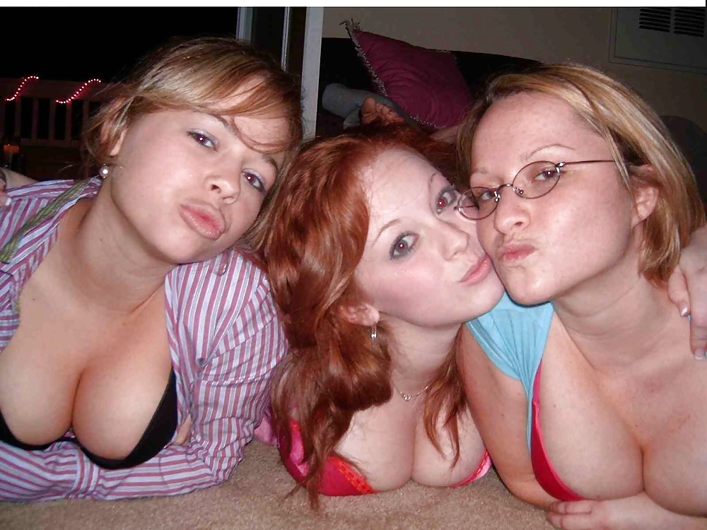 Girls in Groups 25 #8903029