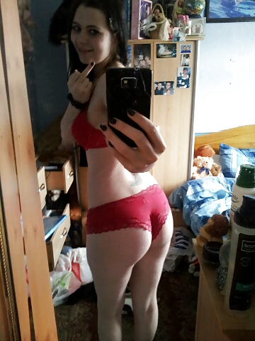 Some girls that sent me there pics 