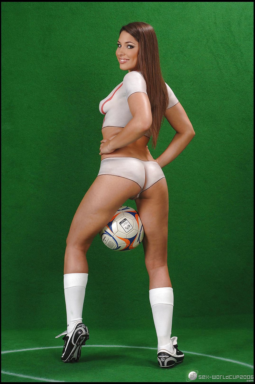 Mundial de fútbol - pintura corporal
 #15269588