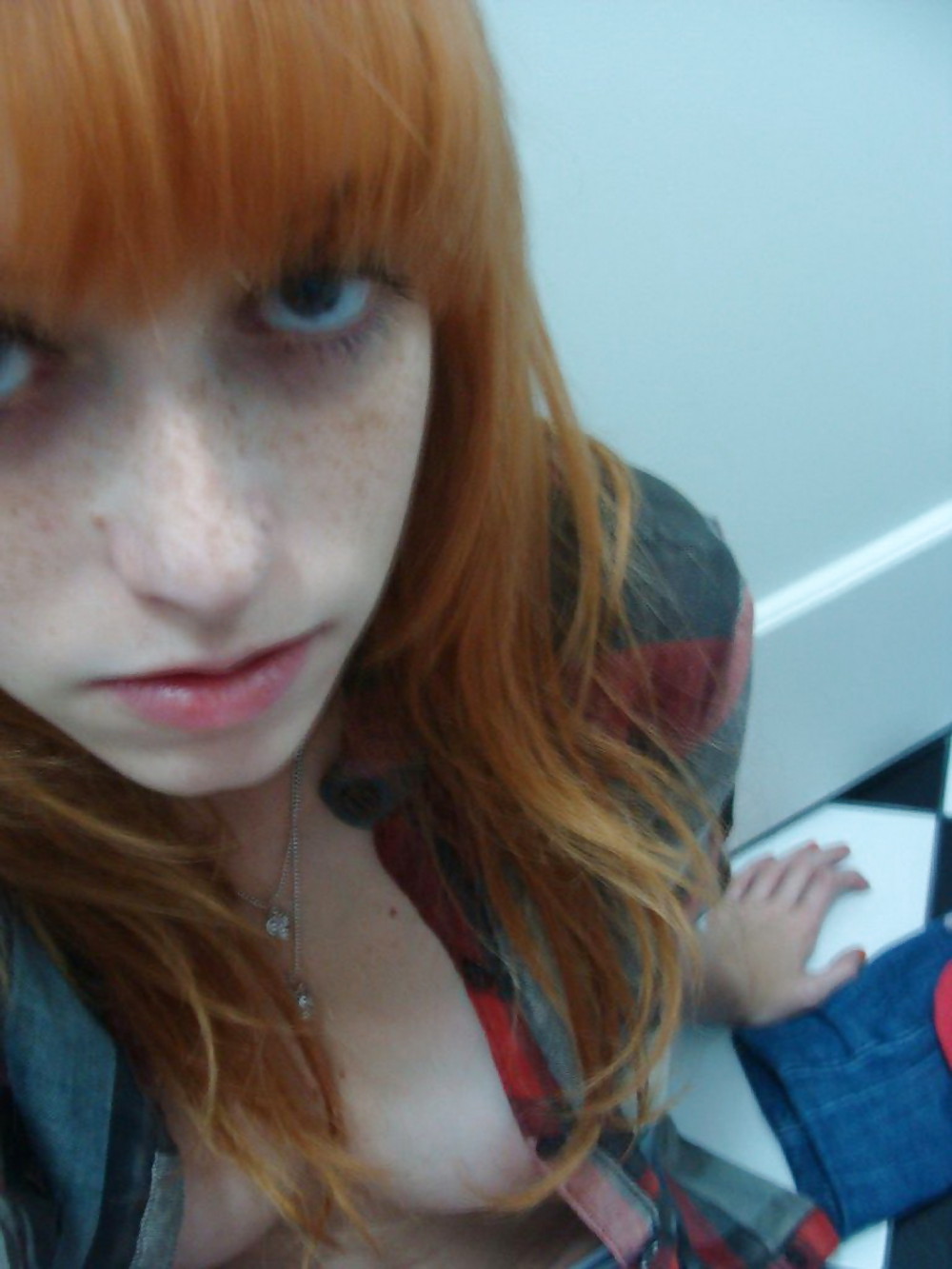 A FEW TEEN SLUT SETS #8813224