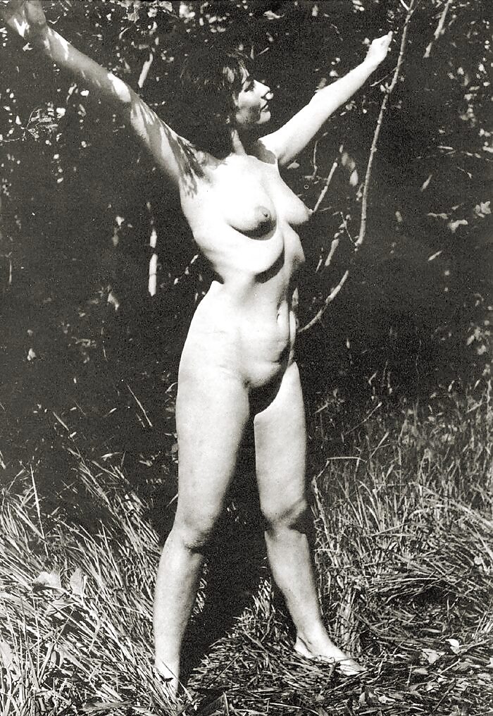 A Few Vintage Naturist Girls That Really Turn Me on (9) #22233347