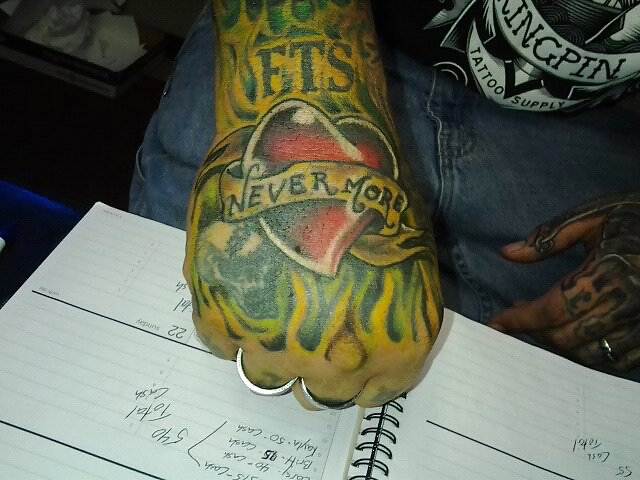 Tats
 #9173039