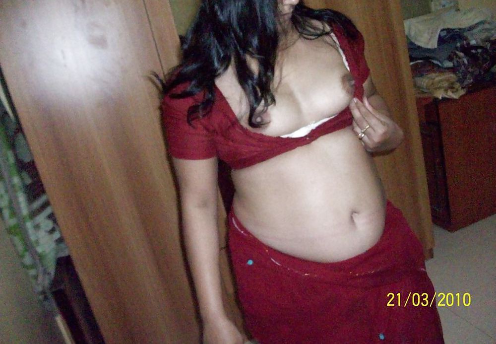 Indian Aunty Stripping 1 Porn Pictures Xxx Photos Sex Images 189436 Pictoa 