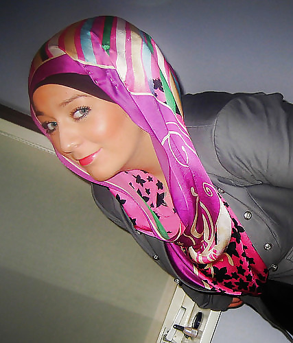 Turbanli hijab árabe, turco, asia desnuda - no desnuda 13
 #17059199