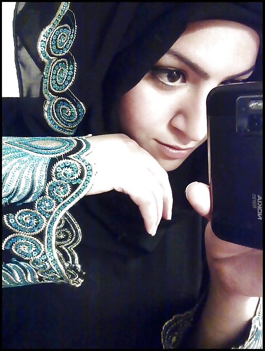 Turbanli hijab árabe, turco, asia desnuda - no desnuda 13
 #17059218