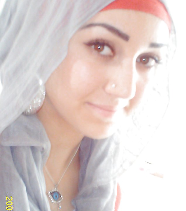 Turbanli hijab árabe, turco, asia desnuda - no desnuda 13
 #17059361