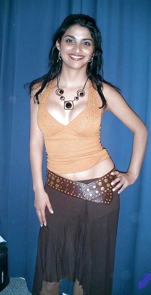 Pakistani Girl from Oslo with beautiful body  #12166171