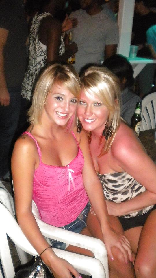 Party party #8895191