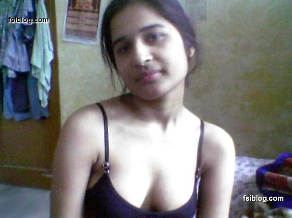 Fille Indienne Exposant #19670566