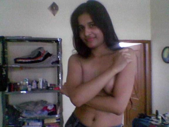 Fille Indienne Exposant #19670643